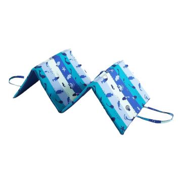 Pernă pentru scaun de grădină albastră pentru șezlong 49x137 cm Fishes – B.E.S.